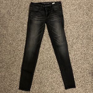 American Eagle Super Low Rise Jegging